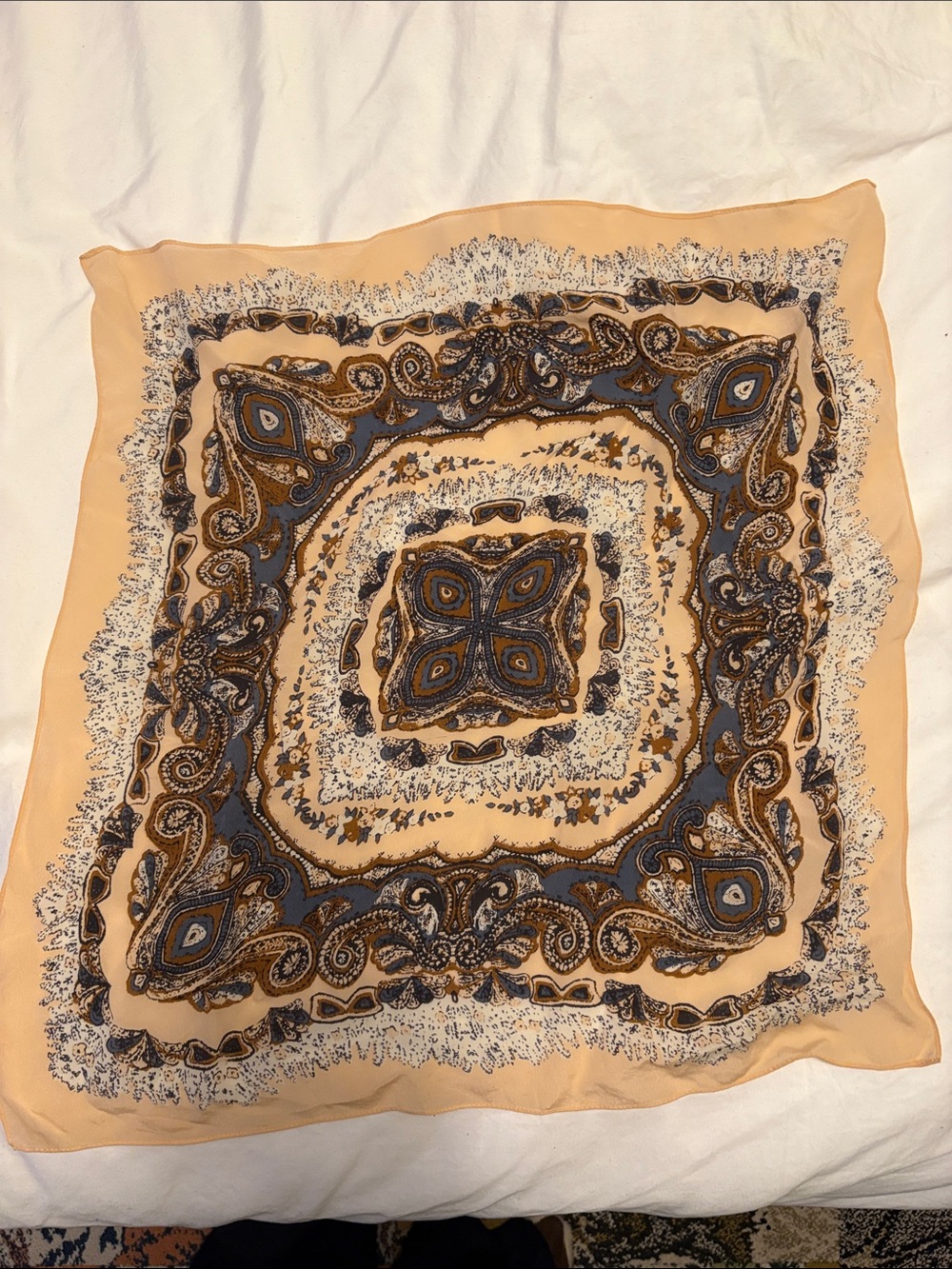 Scarf bundle - Picture 3 of 11
